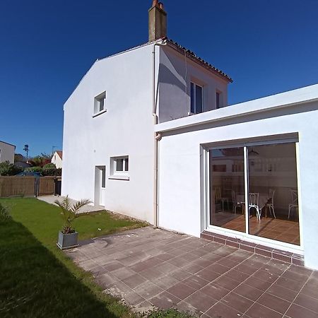 Maison 6 Pers Proche Plage De Tanchet La Pironnière Exterior foto