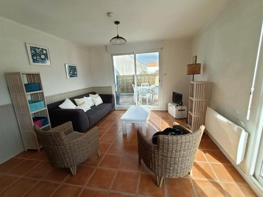 Maison 6 Pers Proche Plage De Tanchet La Pironnière Exterior foto